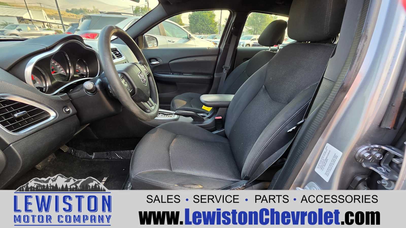 2014 Dodge Avenger SE