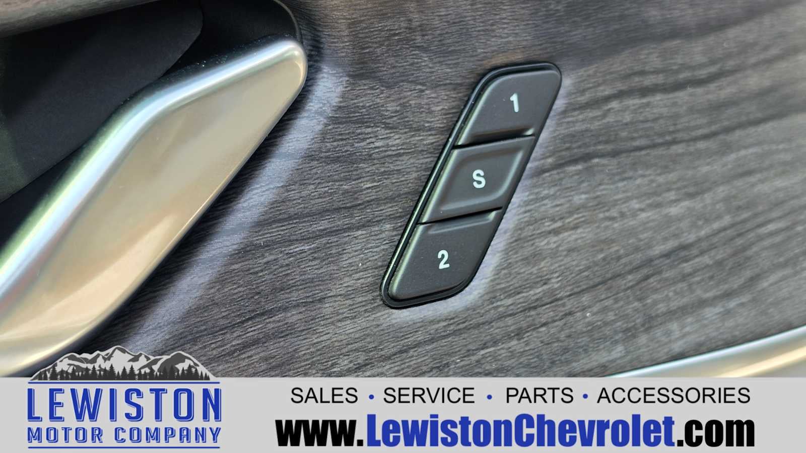 2022 Jeep Grand Cherokee L Overland 4x4
