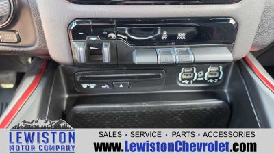 2019 RAM 1500 Rebel Crew Cab 4x4 5'7" Box