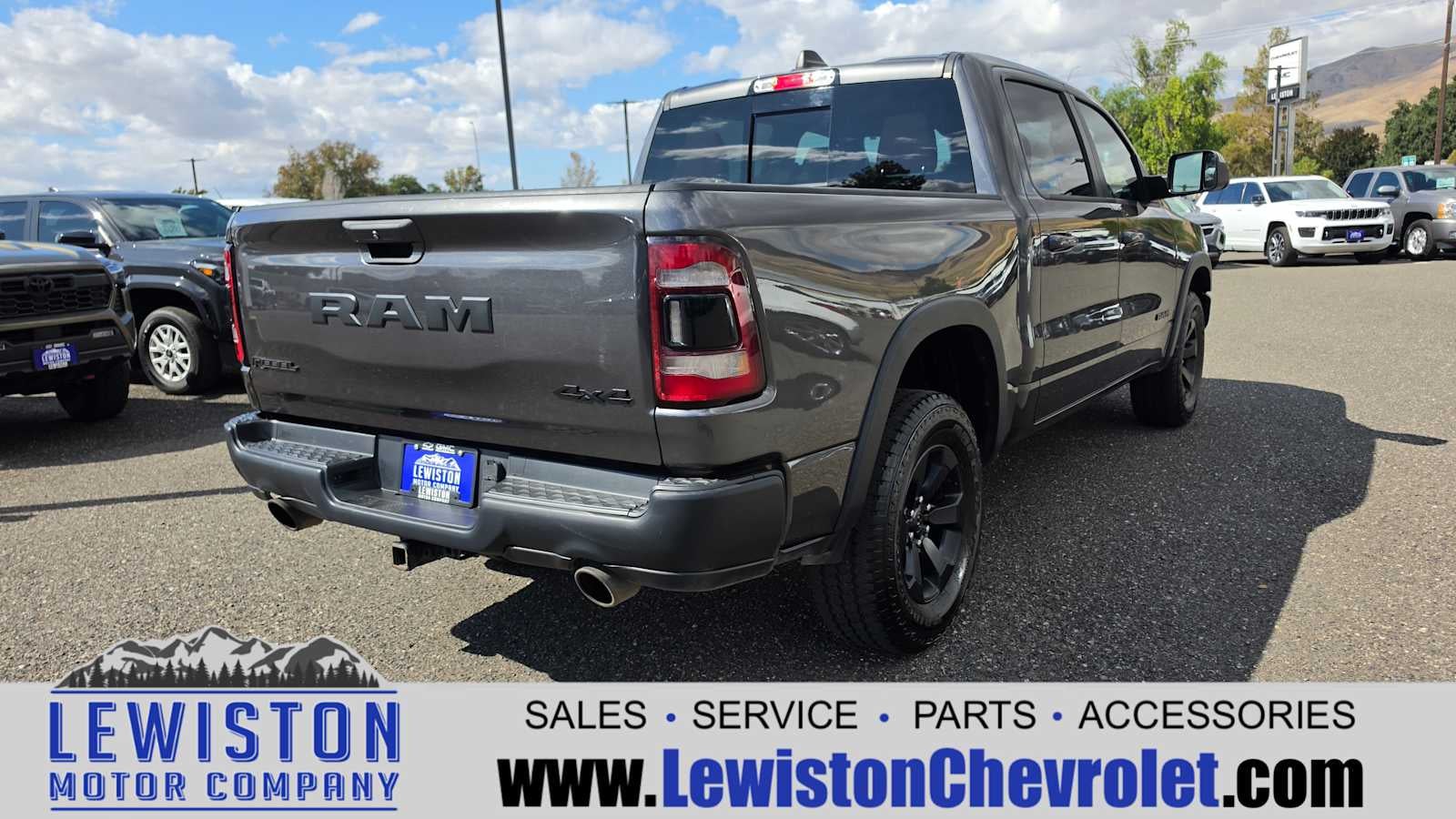 2019 RAM 1500 Rebel Crew Cab 4x4 5'7" Box