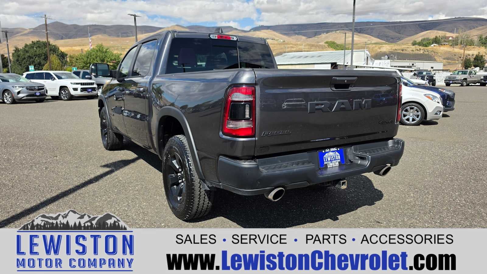 2019 RAM 1500 Rebel Crew Cab 4x4 5'7" Box