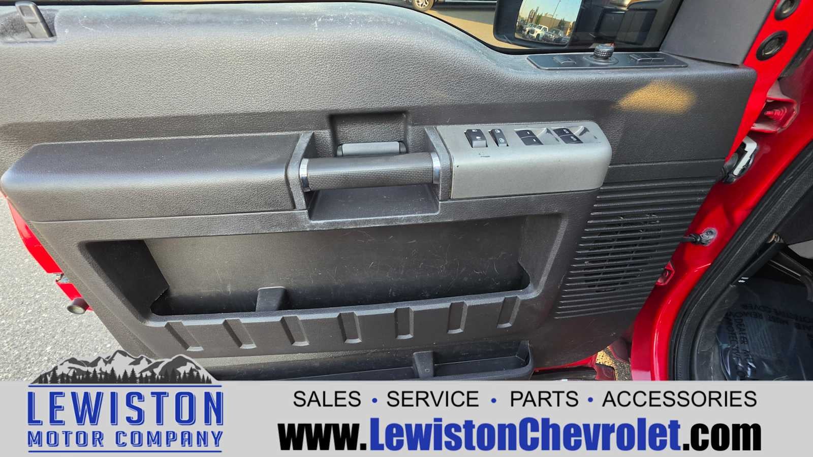 2013 Ford Super Duty F-350 SRW Platinum