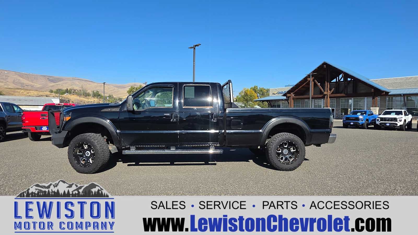 2012 Ford Super Duty F-350 SRW XL