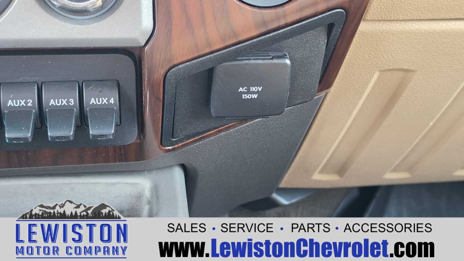 2015 Ford Super Duty F-450 DRW XL