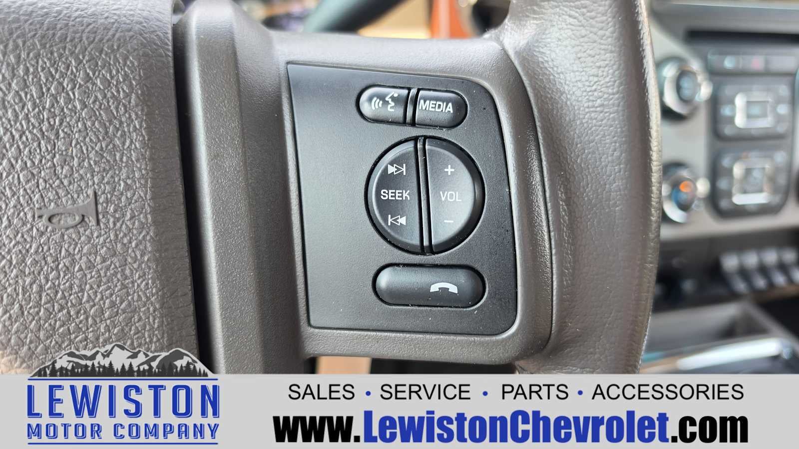 2015 Ford Super Duty F-450 DRW XL