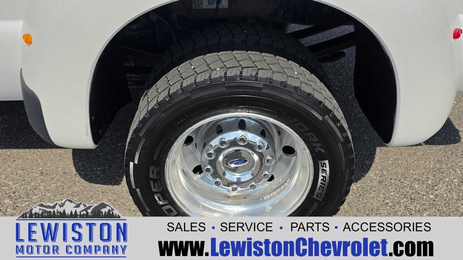 2015 Ford Super Duty F-450 DRW XL
