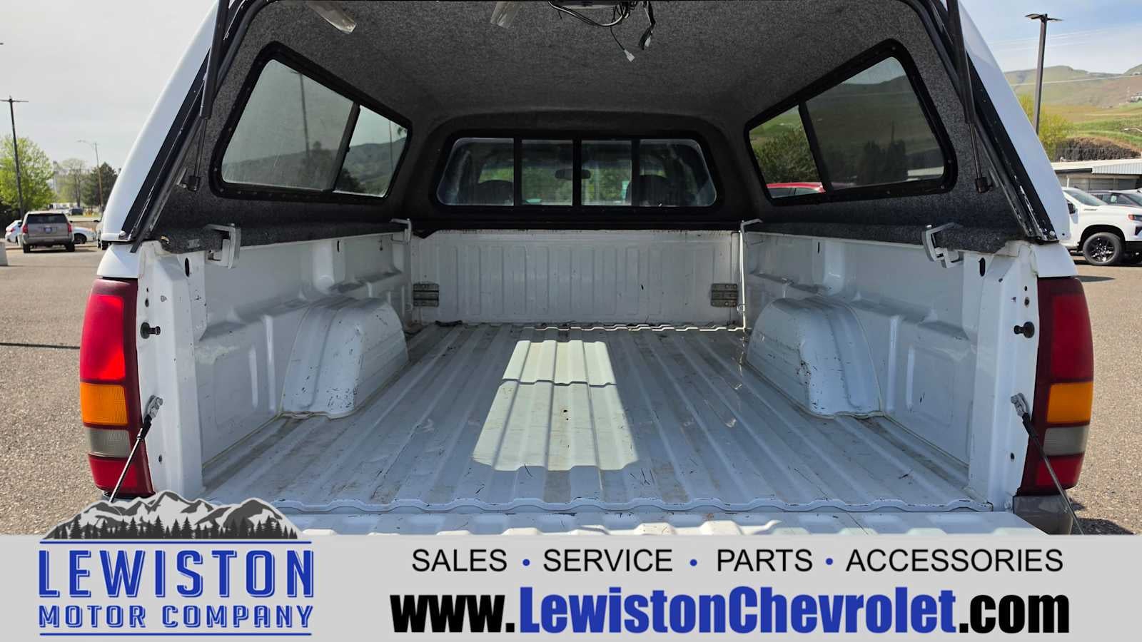 1999 Chevrolet Silverado 2500 HD LS