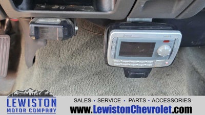 2004 Chevrolet Silverado 2500 HD LS