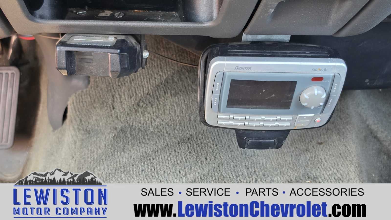 2004 Chevrolet Silverado 2500 HD LS