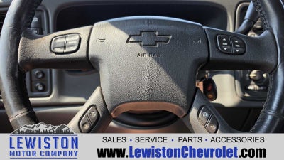2004 Chevrolet Silverado 2500 HD LS