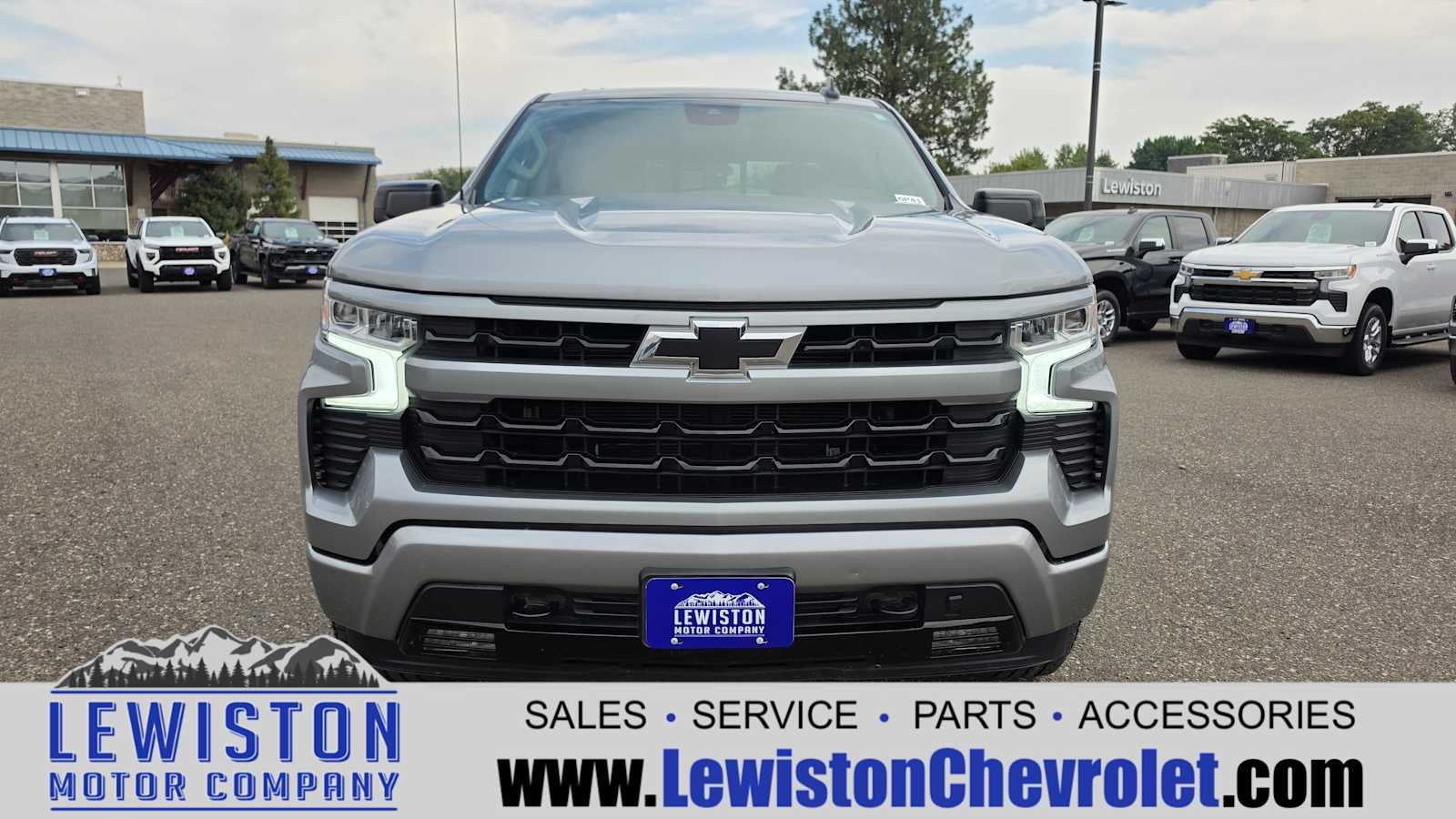 2024 Chevrolet Silverado 1500 RST