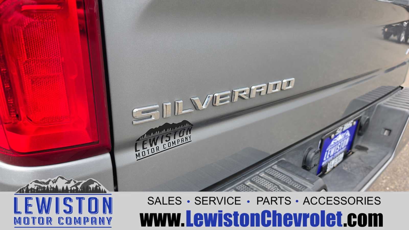 2024 Chevrolet Silverado 1500 RST