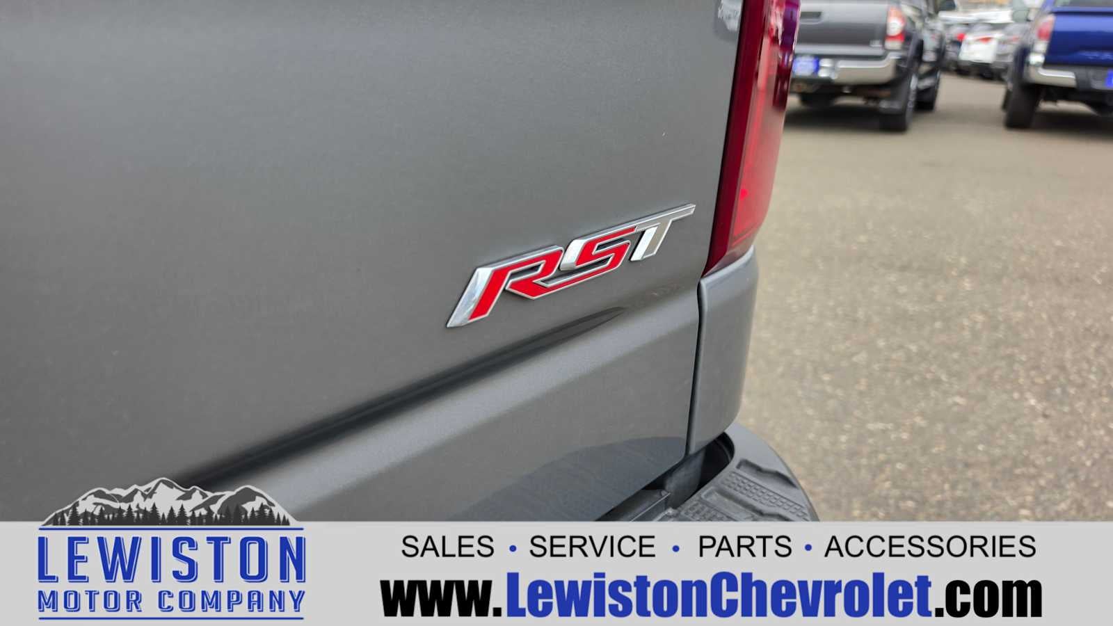 2024 Chevrolet Silverado 1500 RST