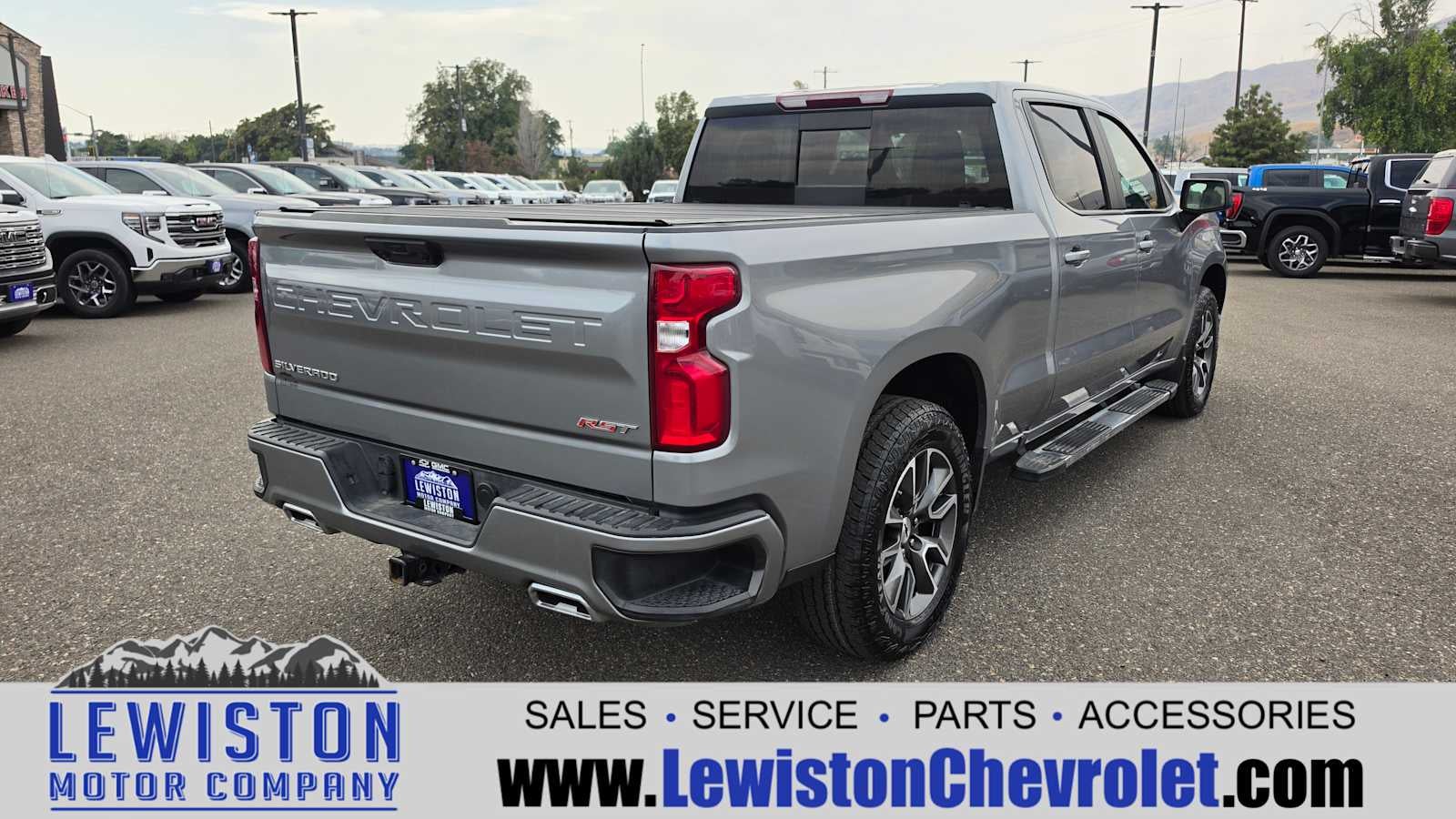 2024 Chevrolet Silverado 1500 RST