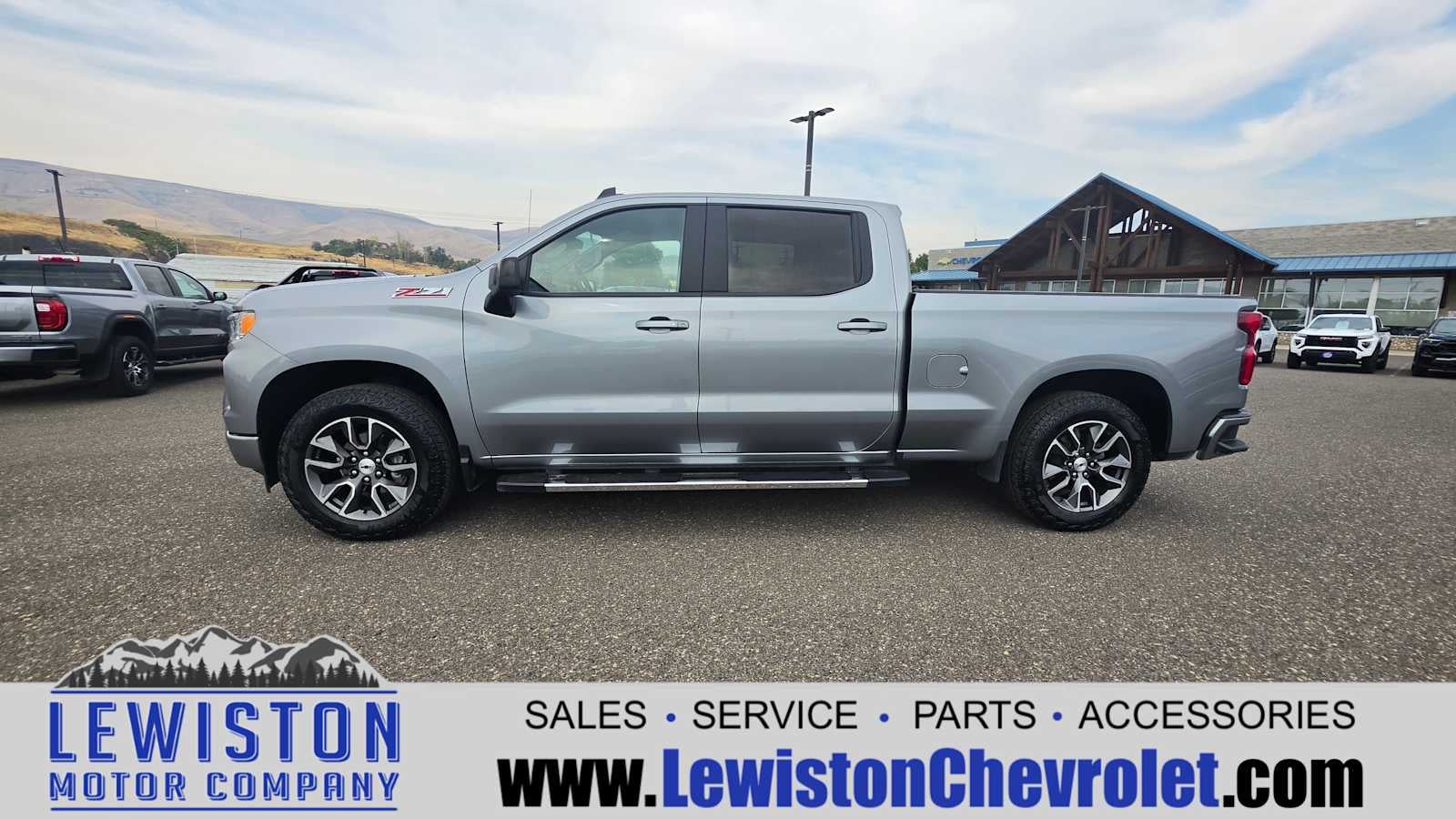 2024 Chevrolet Silverado 1500 RST