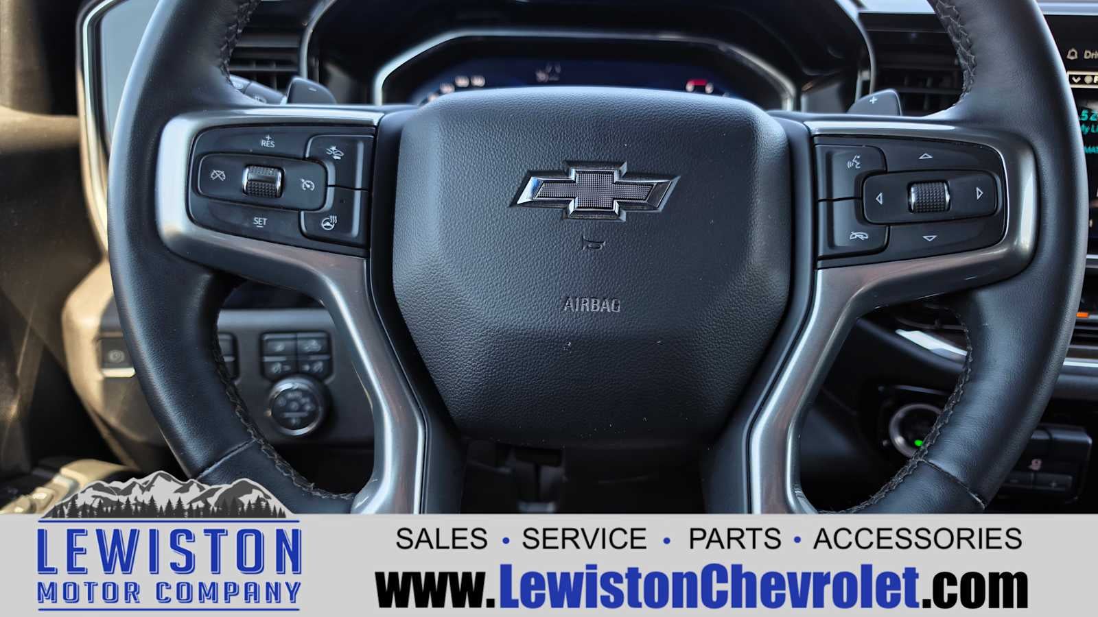 2024 Chevrolet Silverado 1500 RST