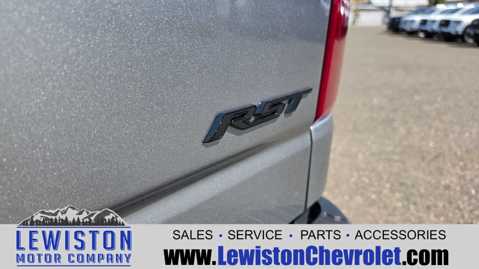 2024 Chevrolet Silverado 1500 RST
