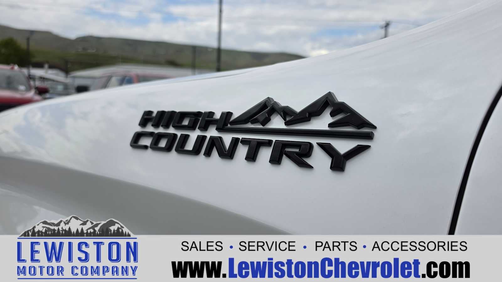 2023 Chevrolet Silverado 1500 High Country