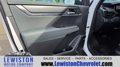 2026 GMC Acadia AT4