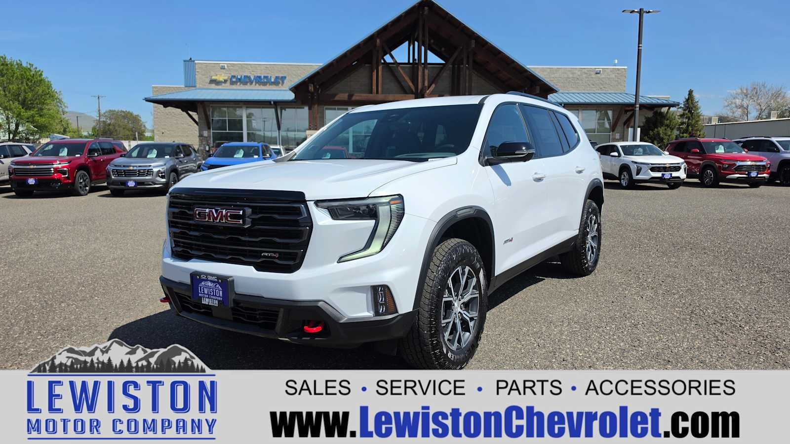 2026 GMC Acadia AT4