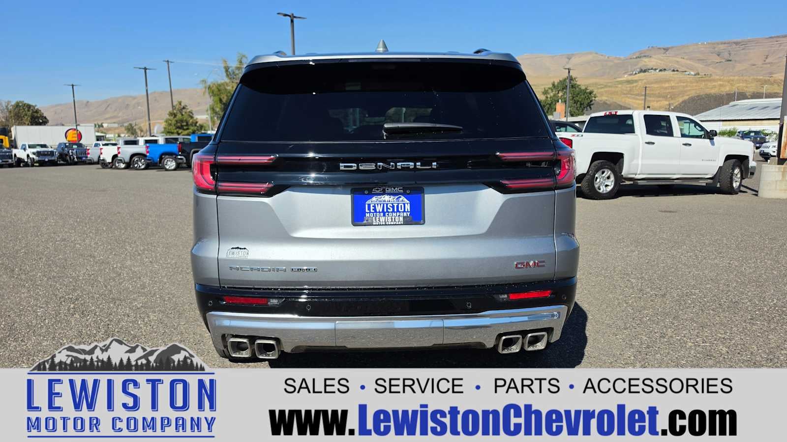 2026 GMC Acadia Denali