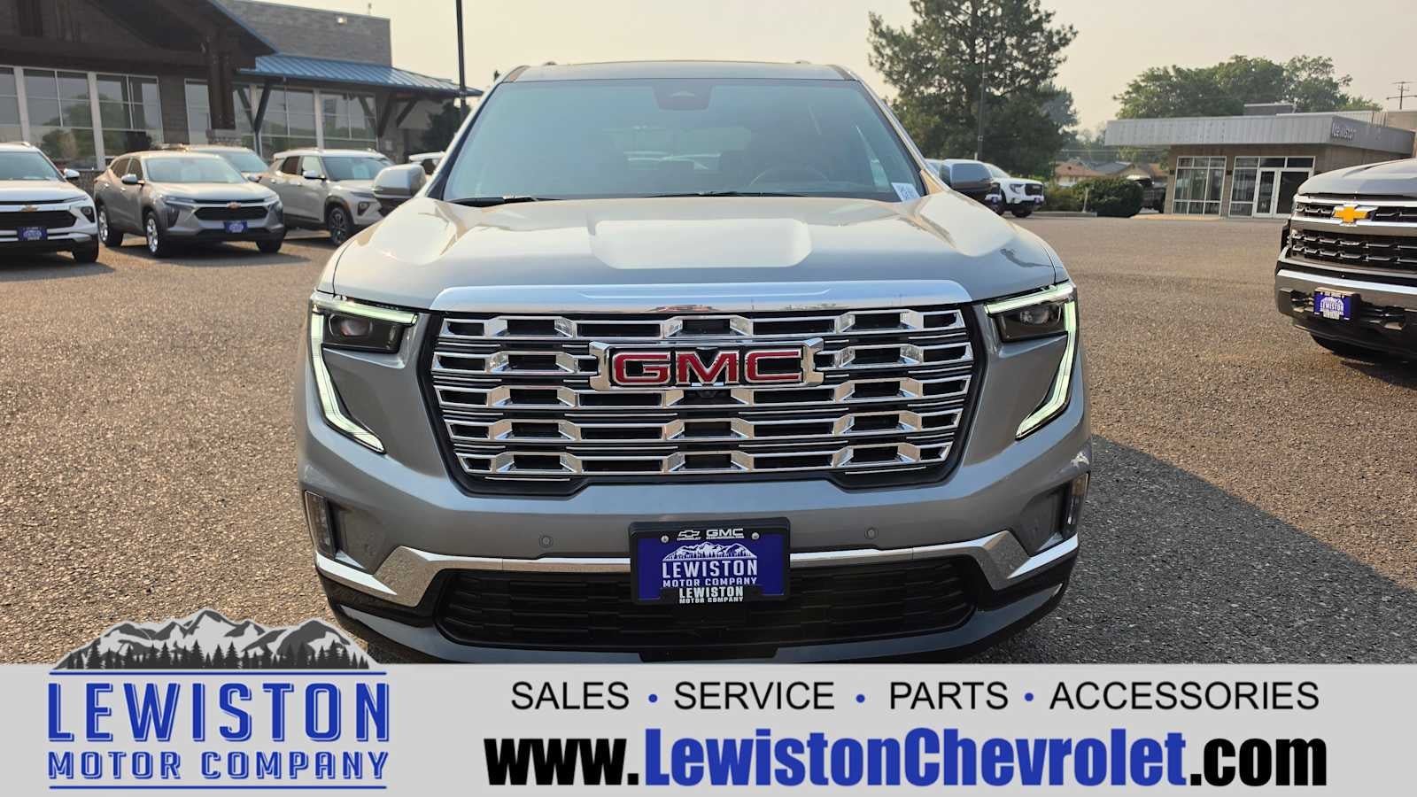 2026 GMC Acadia Denali