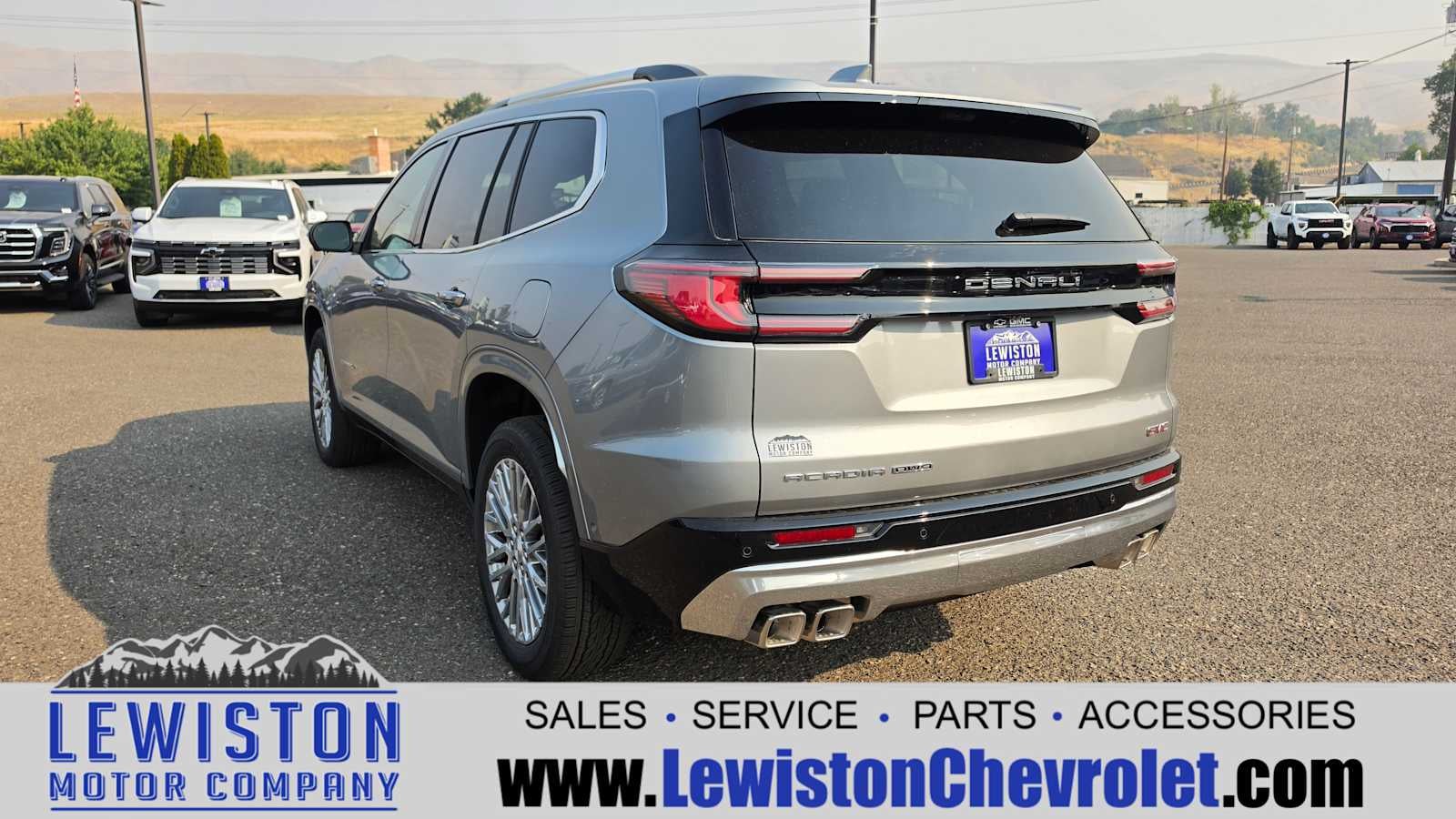 2026 GMC Acadia Denali