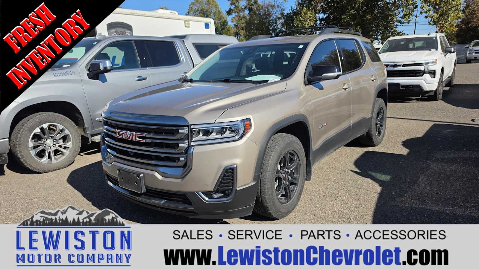2022 GMC Acadia AT4