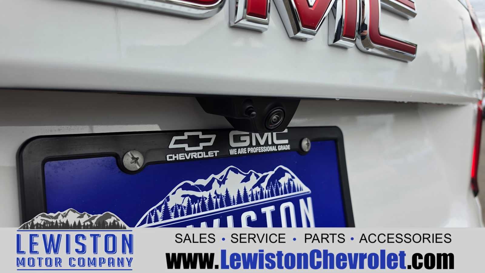 2026 GMC Yukon Elevation