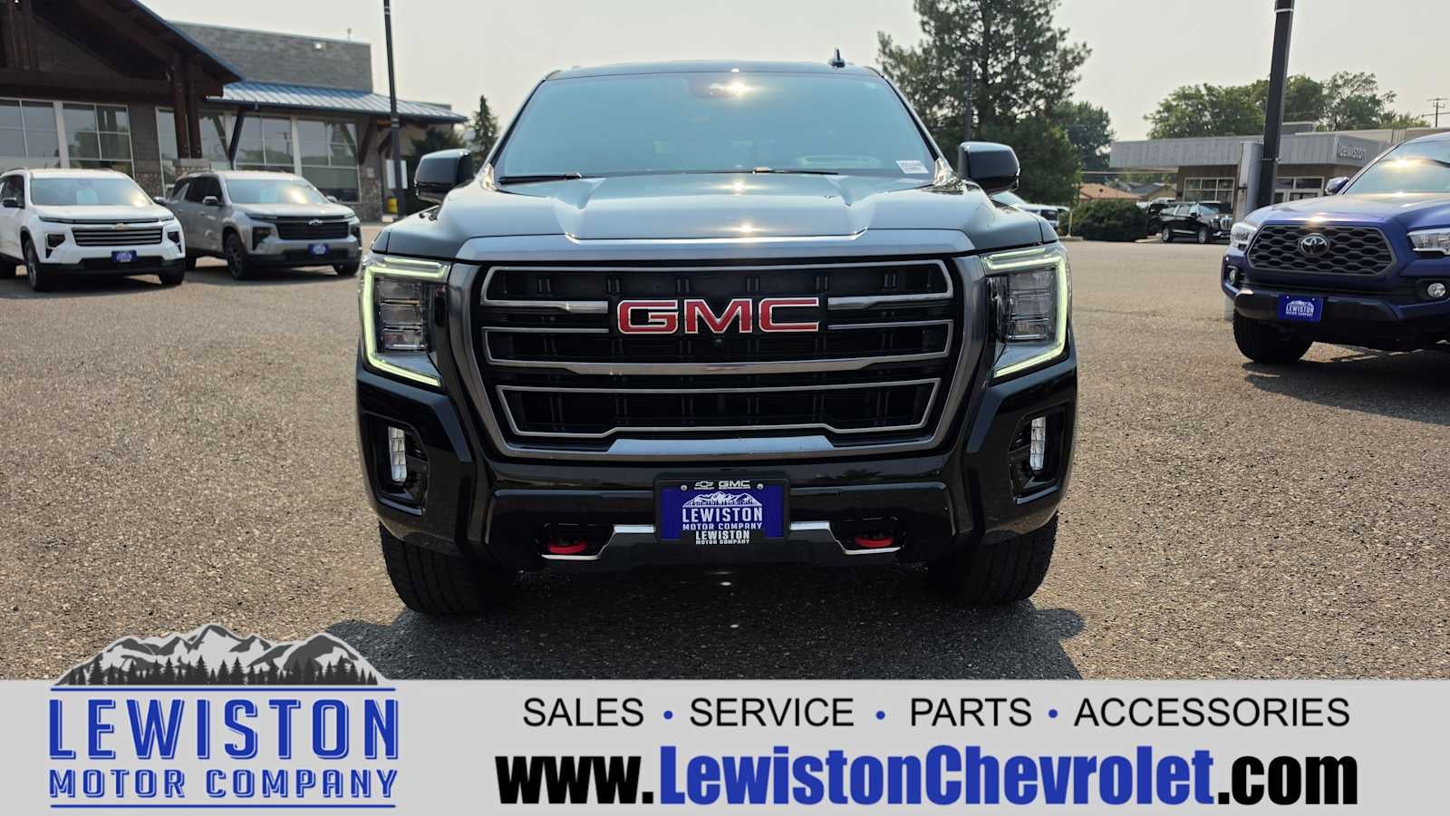 2023 GMC Yukon AT4