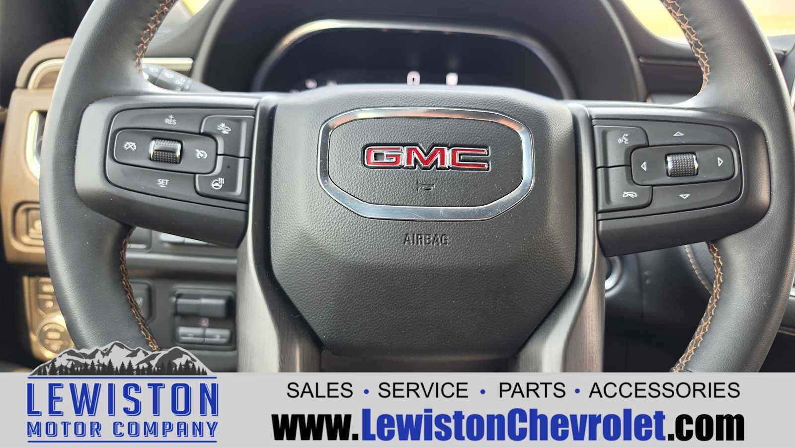 2023 GMC Yukon AT4