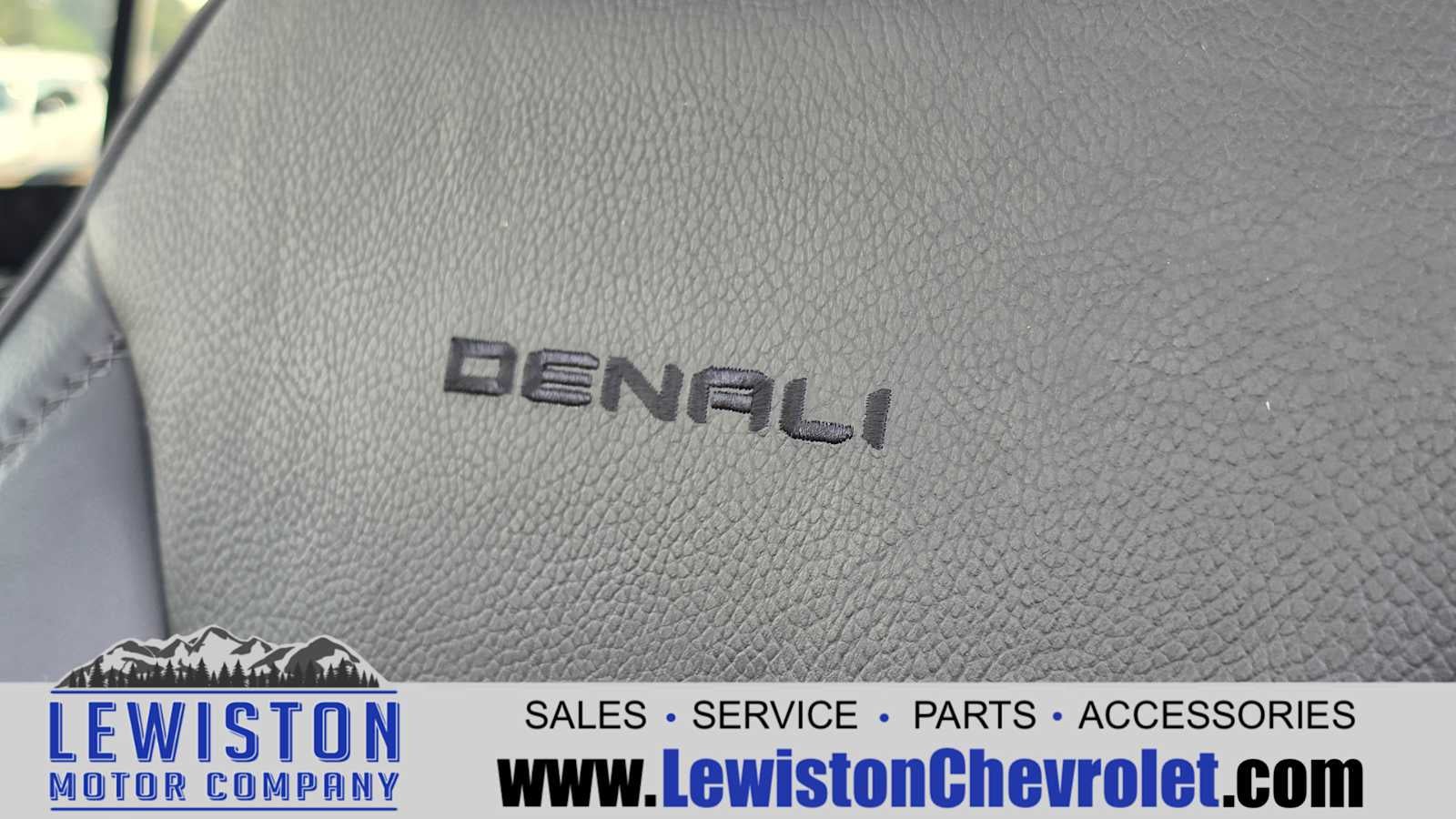2024 GMC Yukon Denali