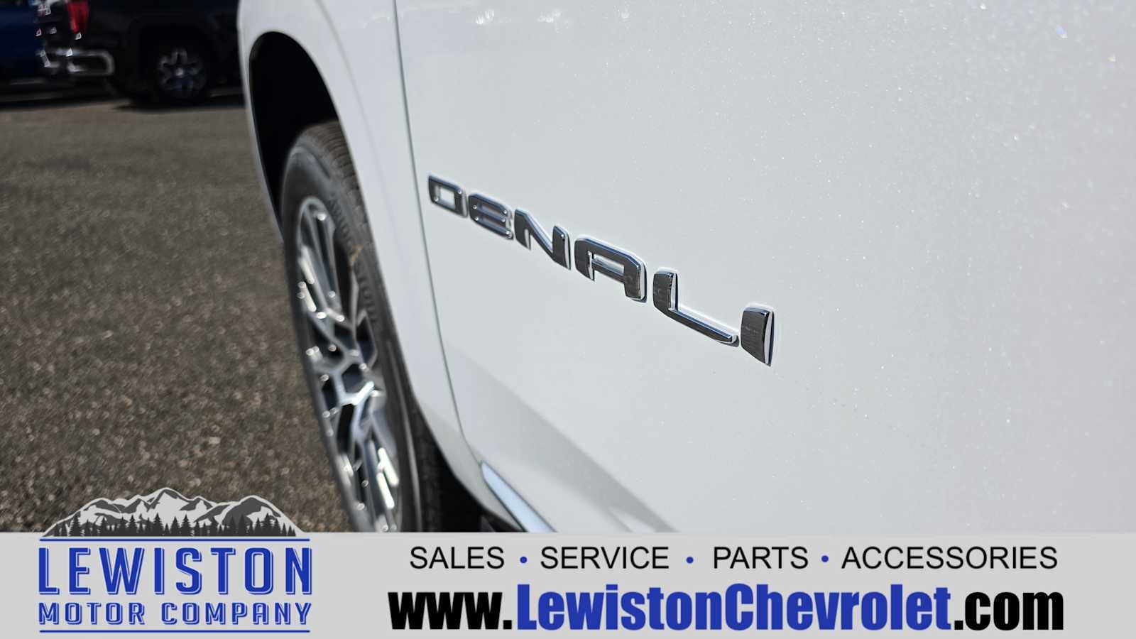 2026 GMC Yukon XL Denali