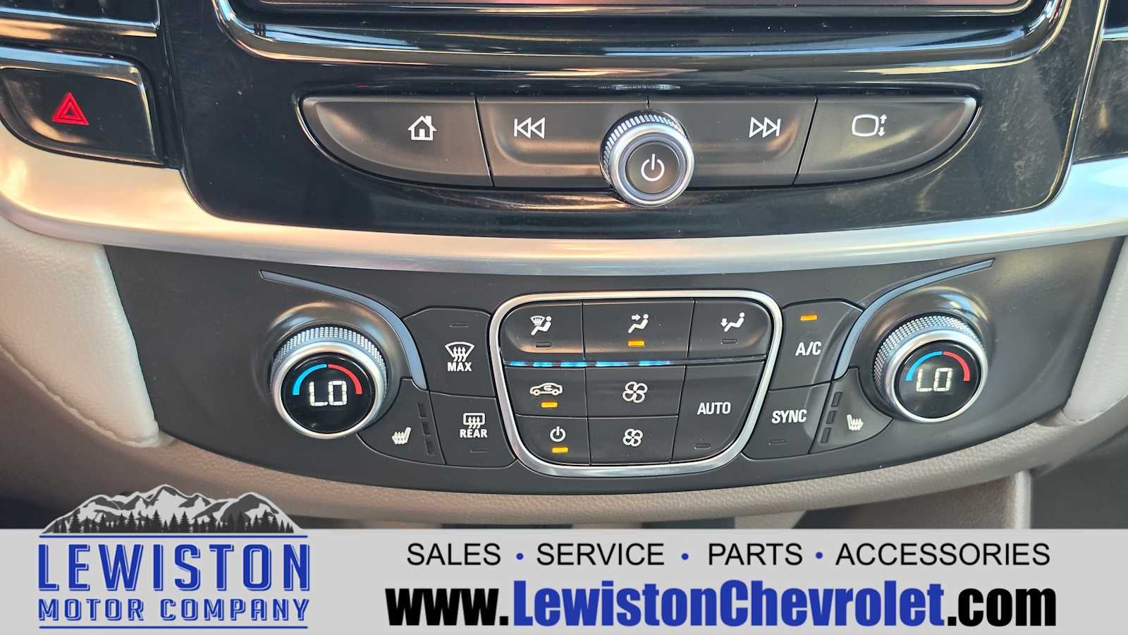 2019 Chevrolet Traverse LT Cloth