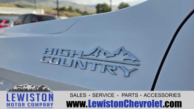 2025 Chevrolet Suburban High Country