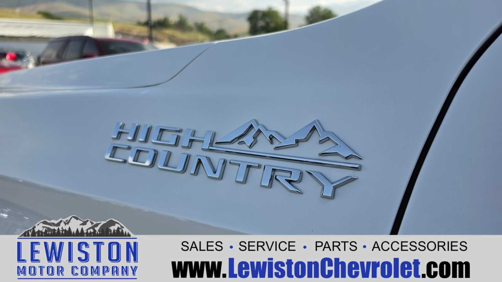 2025 Chevrolet Suburban High Country