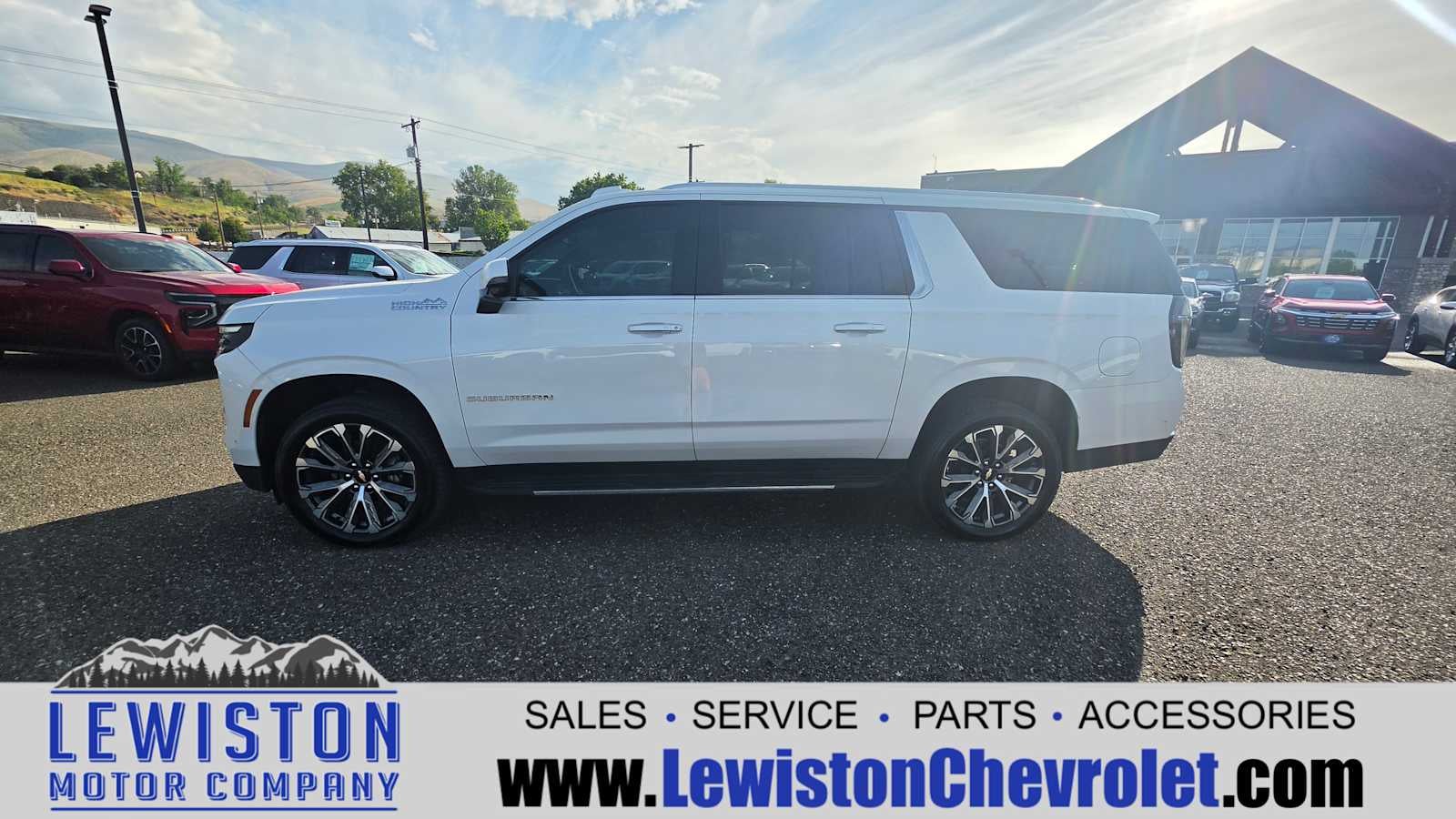 2025 Chevrolet Suburban High Country