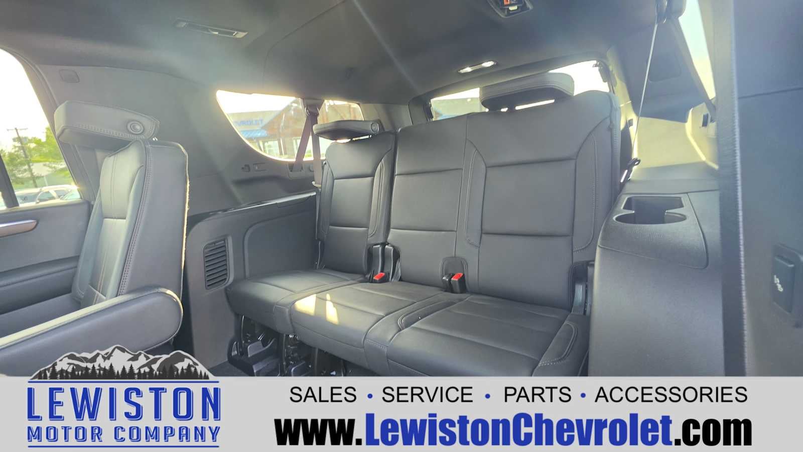 2025 Chevrolet Suburban High Country