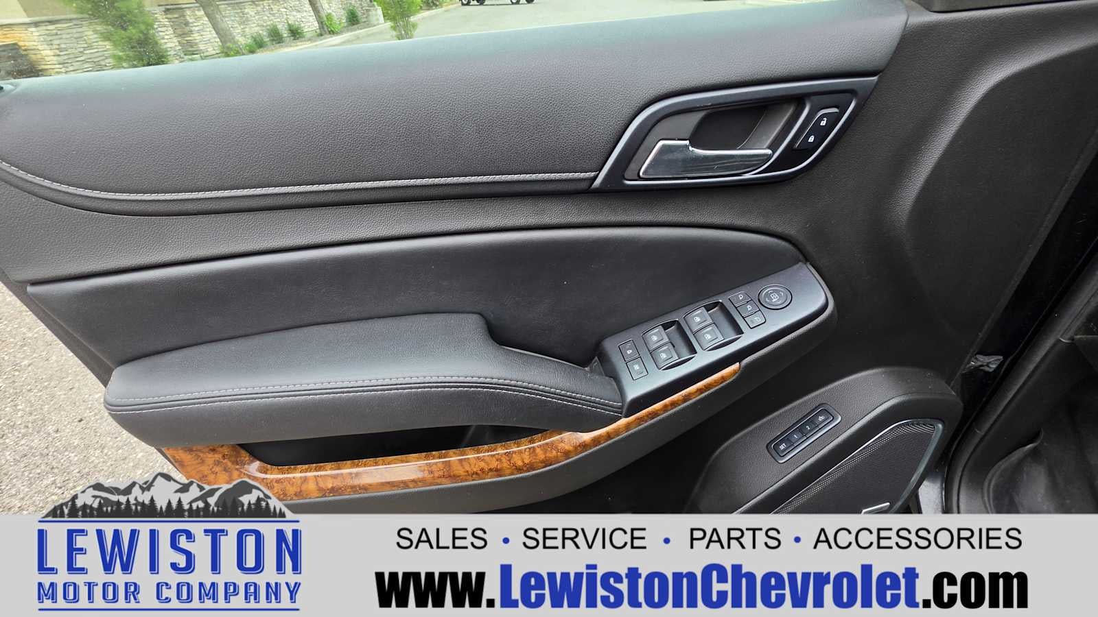 2015 Chevrolet Suburban LTZ