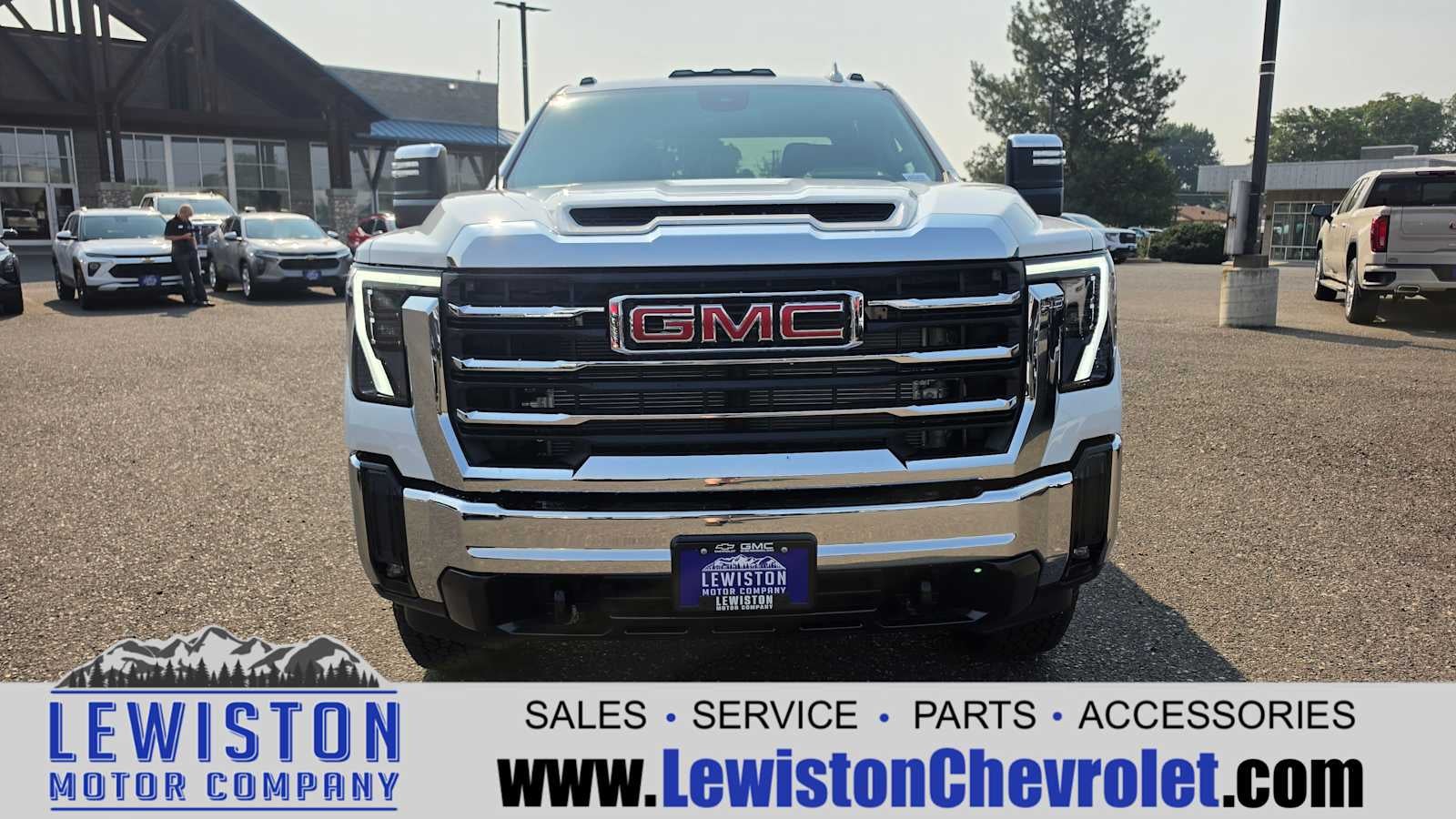 2026 GMC Sierra 2500 HD SLT