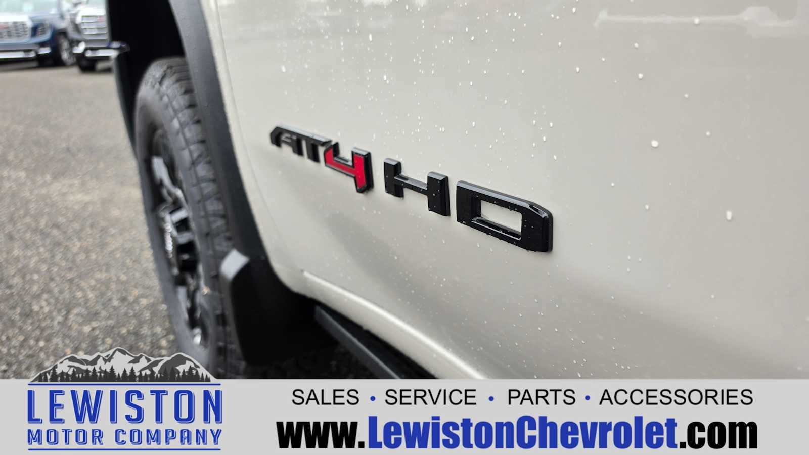 2026 GMC Sierra 2500 HD AT4