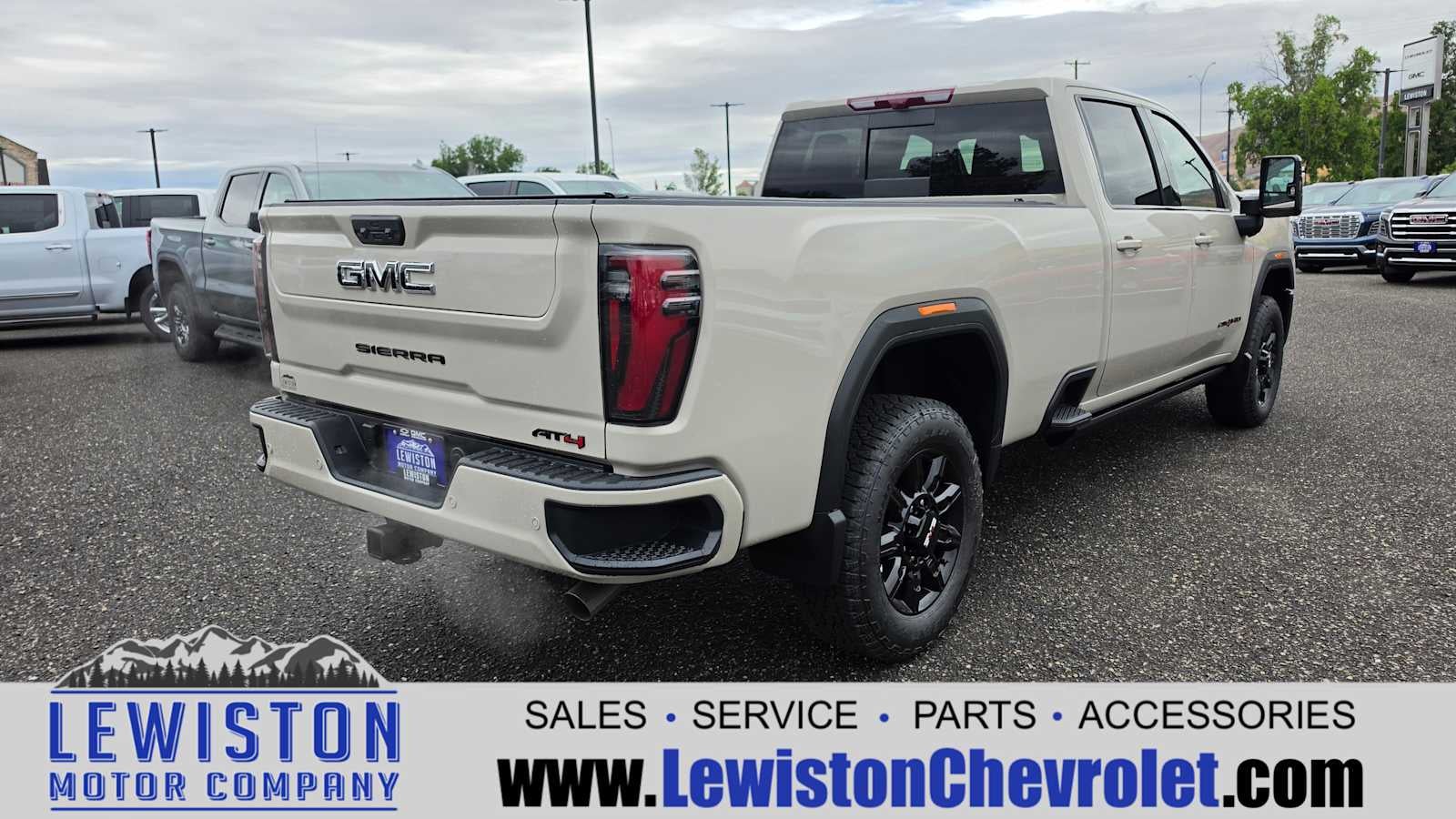 2026 GMC Sierra 2500 HD AT4