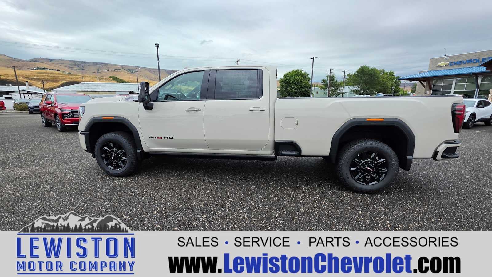 2026 GMC Sierra 2500 HD AT4
