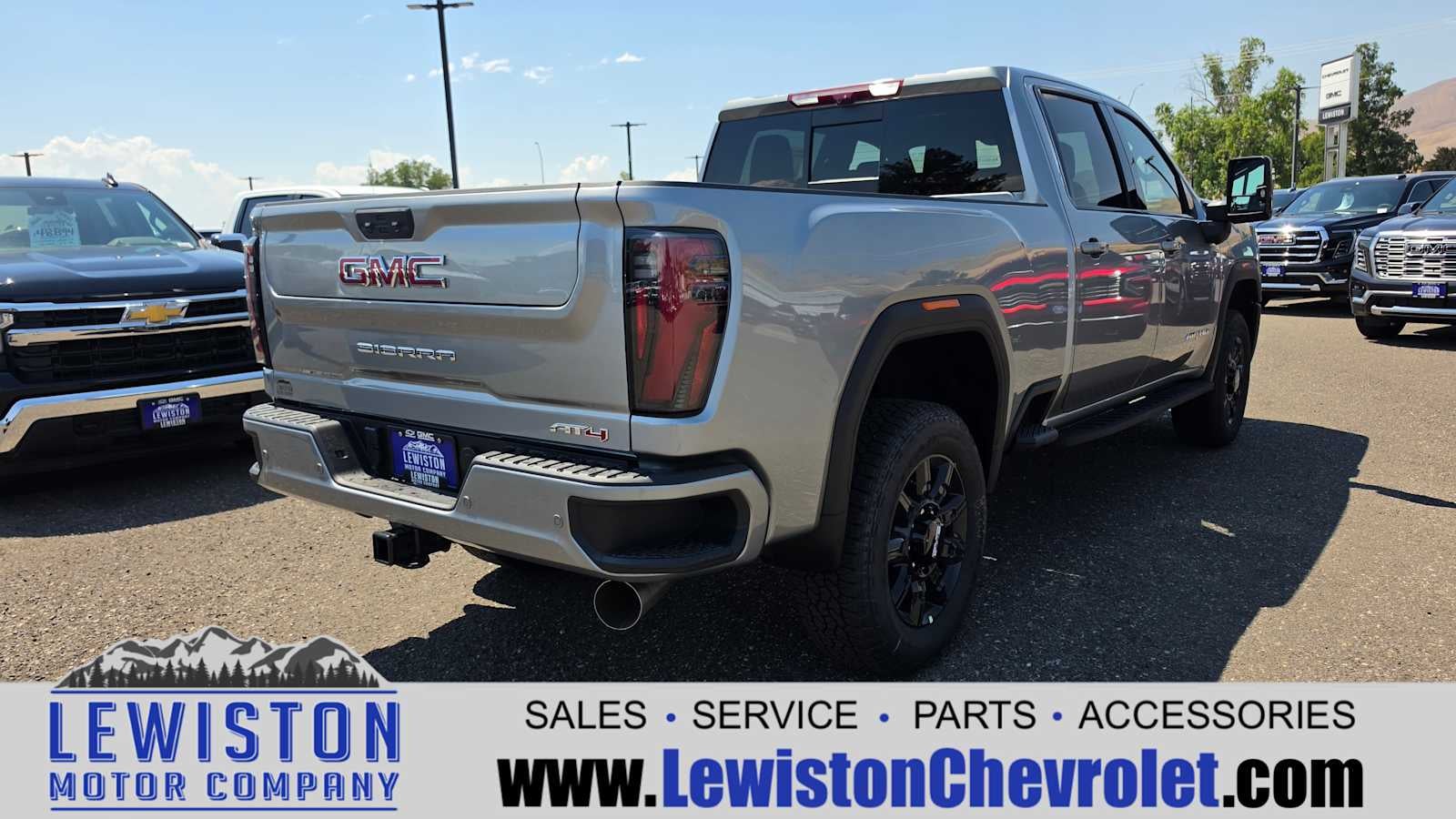 2026 GMC Sierra 2500 HD AT4