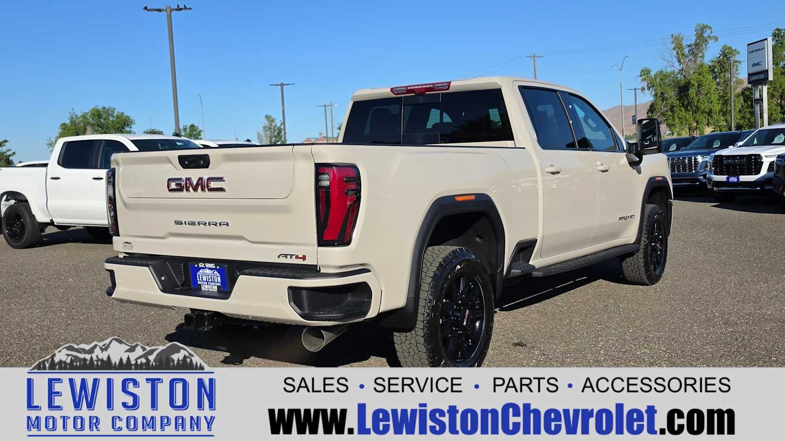 2026 GMC Sierra 2500 HD AT4