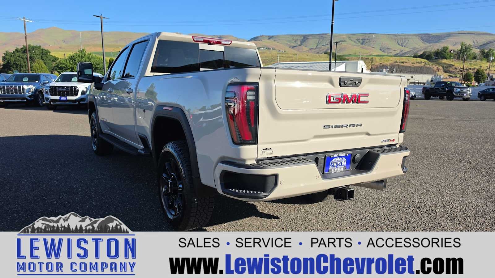2026 GMC Sierra 2500 HD AT4