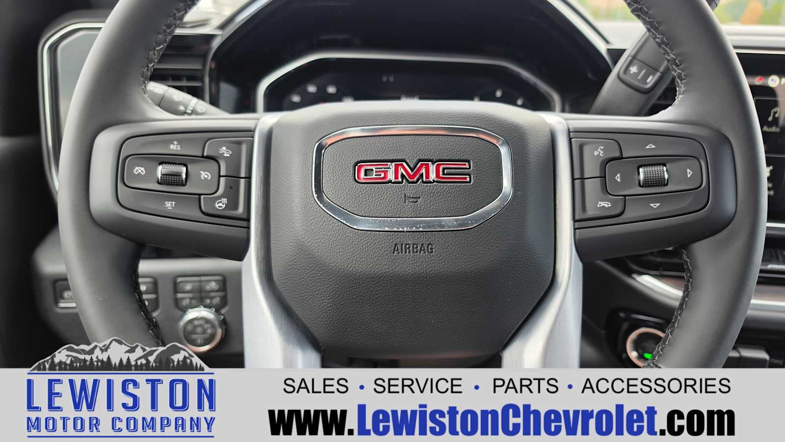 2026 GMC Sierra 3500 HD SLT
