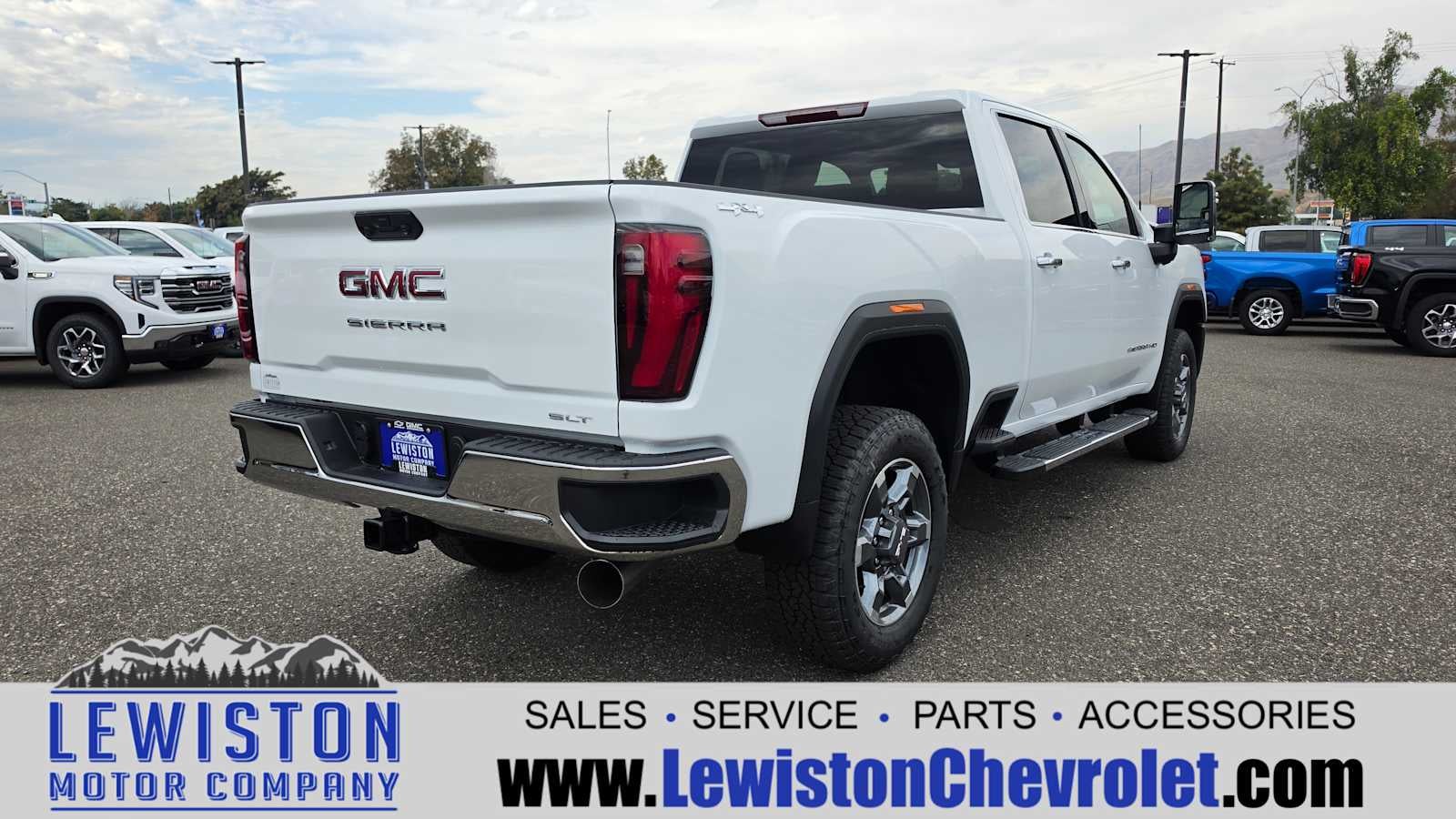 2026 GMC Sierra 3500 HD SLT