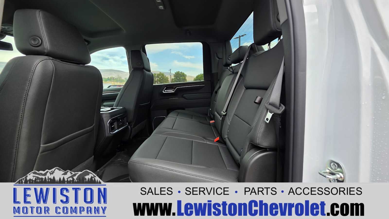 2026 GMC Sierra 3500 HD SLT