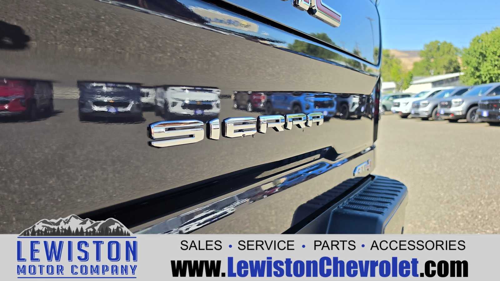 2026 GMC Sierra 3500 HD AT4